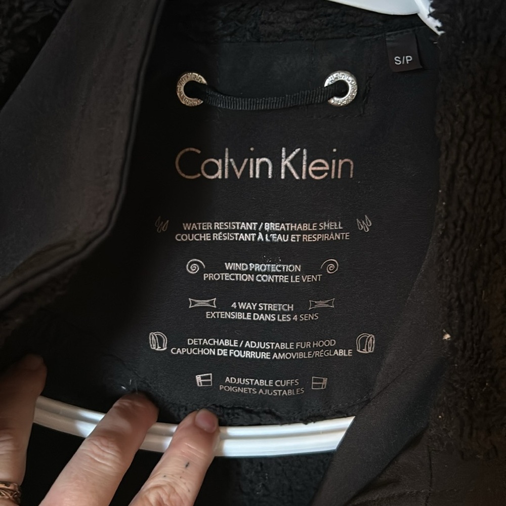 Calvin Klein winter jacket - Picture 5 of 6